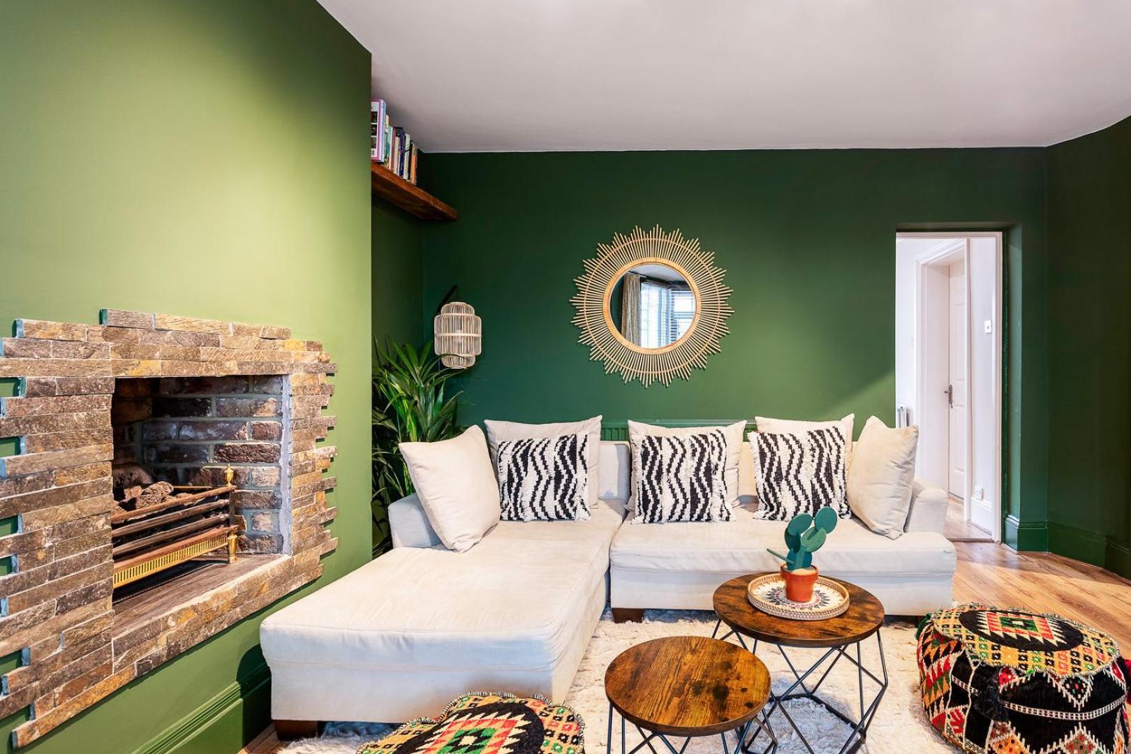 Chiswick Gem Stylish 1-bed Flat For Modern Living Appartement Londen